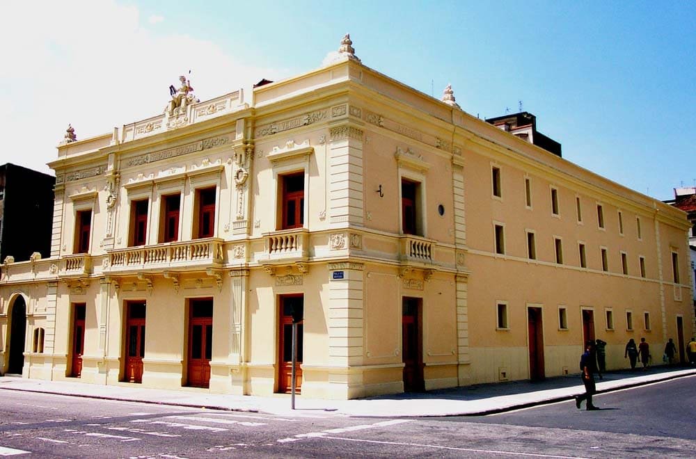 guarany_diurna_fachada_lateral_antonio_vargas_1256 (1)